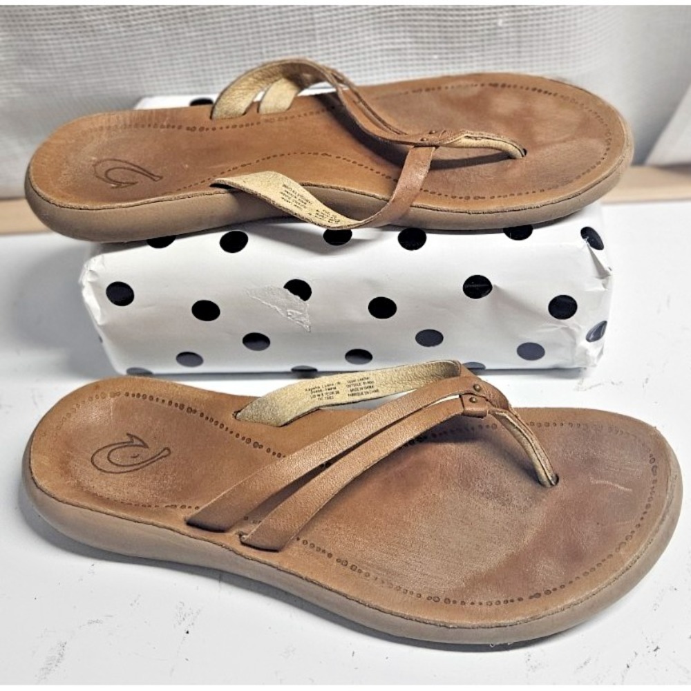 OluKai Kapehe Luana flip flop leather upper cork footbed woman Sz 8